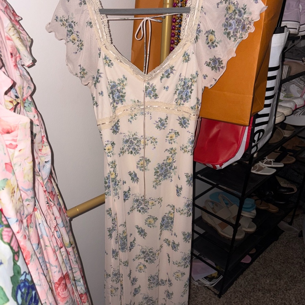 Floral Cream Maxi Dress